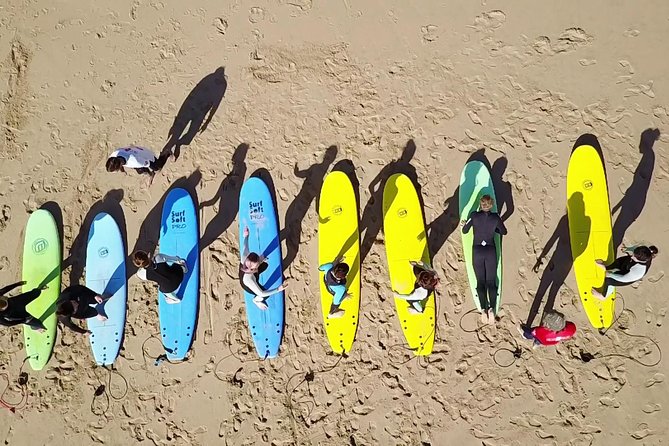 Surf Class in Almada - What makes the instruction useful for first-timers