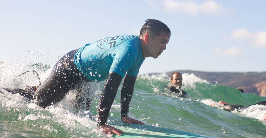 Surf Equipment Rental - Picking up your gear at Hurley Carcavelos