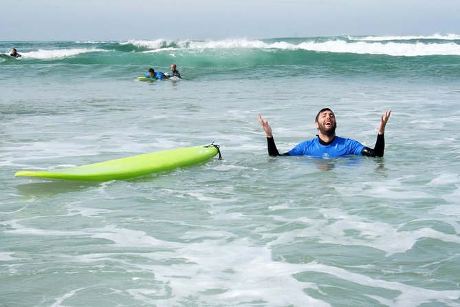 Surf Experience in Cascais, Lisbon - Carcavelos beach: the planned meeting point