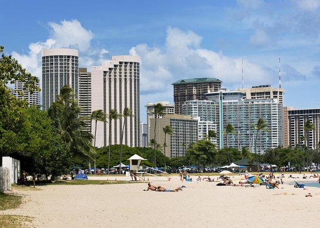 Surf HNL: Ala Moana Surf Lessons!!! - Key points to know before booking