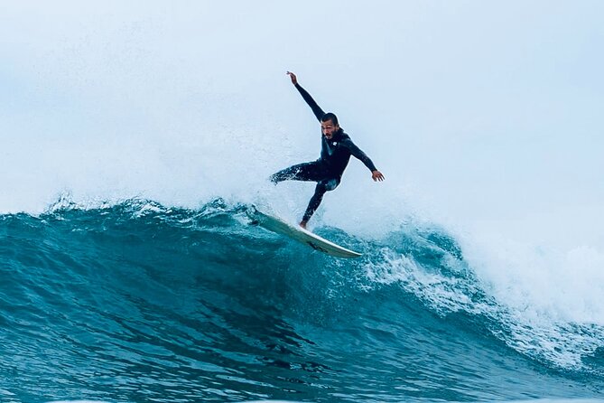 Surf Lesson Caldas da Rainha - Equipment, insurance, and what is covered