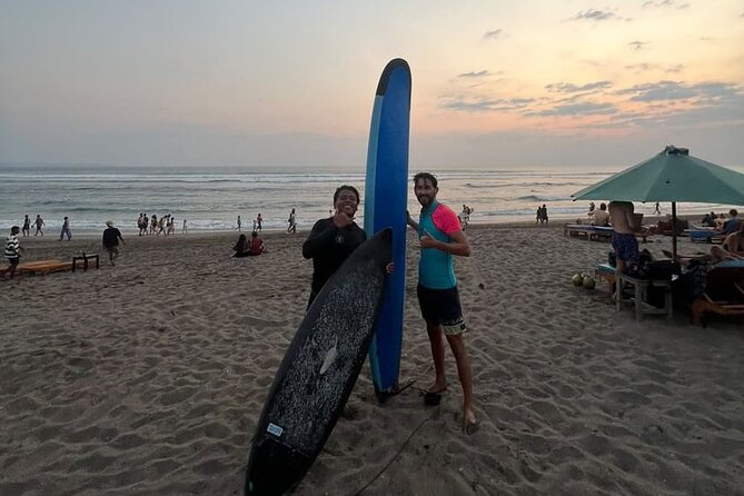 Surf lesson | Energy surfschool krui - Starting at Batu Bolong Beach in Canggu