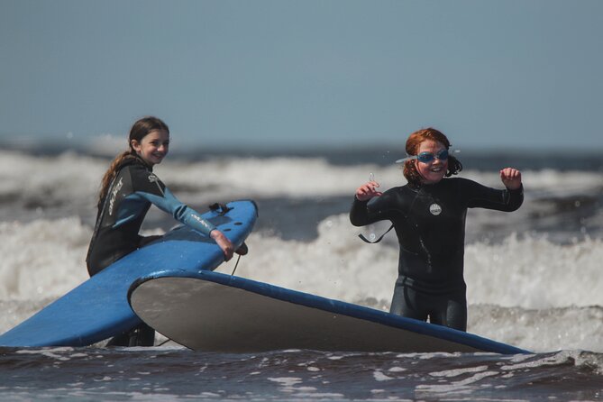 Surf Lesson Experience in Strandhill - Changing, safety, and the first beach briefing