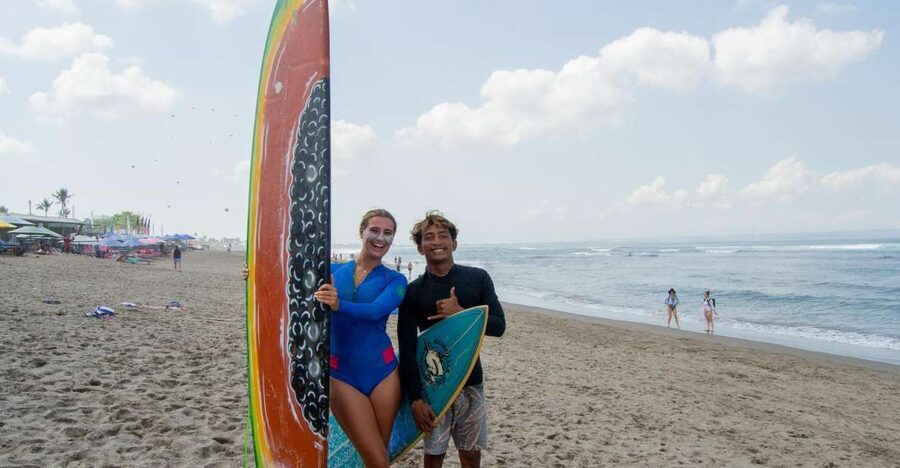 Surf lesson in Batu Bolong Canggu with certified instructor - What to bring for a smoother session