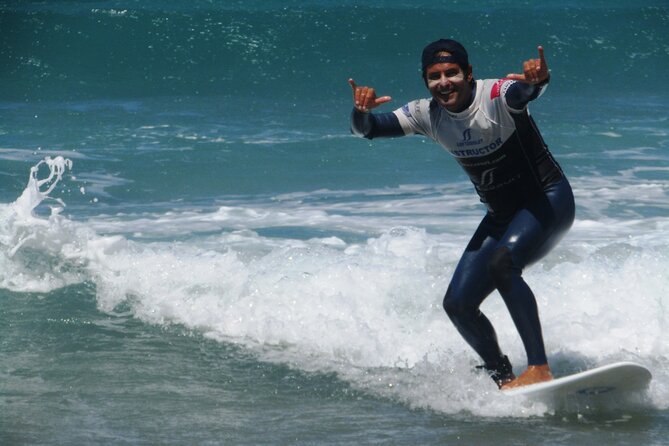 Surf Lesson in Canary Islands - Why a six-person group matters