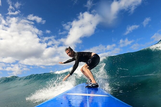 Surf Lesson on Maui - The first 20 minutes: learning on land