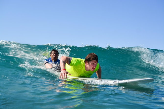 Surf Lessons at Cerritos - Learning to surf at Playa Los Cerritos