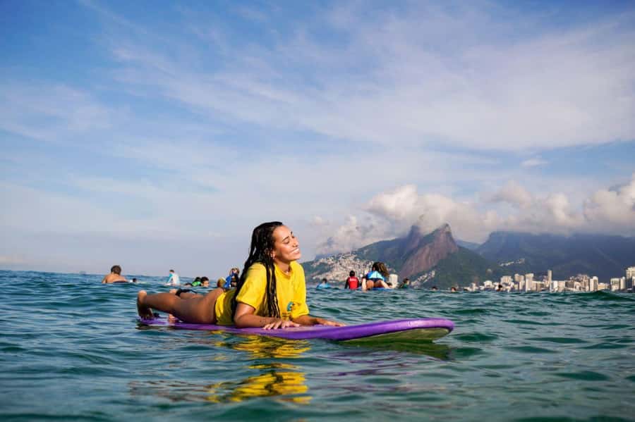 Surf lessons: in Arpoador in Ipanema. - The value of the $33 price