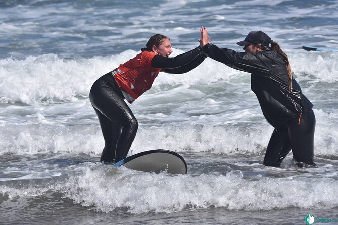 Surf lessons in Famara 9:15-14:30h (4 hours of class) - Why Famara is a good place to start surfing