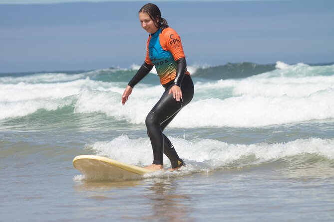 Surf lessons in the Algarve - From sand practice to your first wave