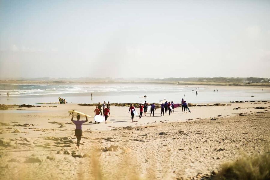 Surf lessons on the mythical site of La Torche - What the High Ratings Mean in Practical Terms