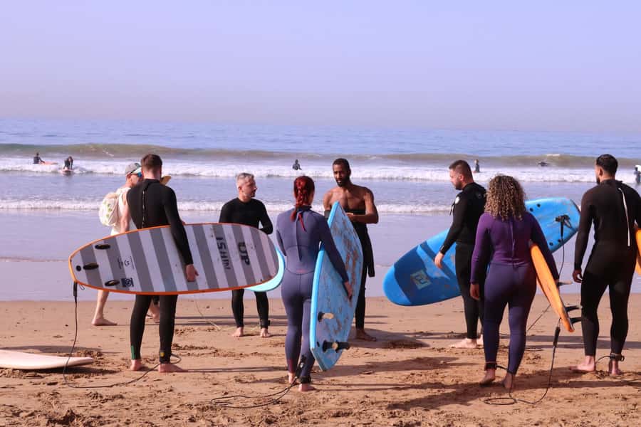 Surf Lessons with Local instructor - Key points to know before you book