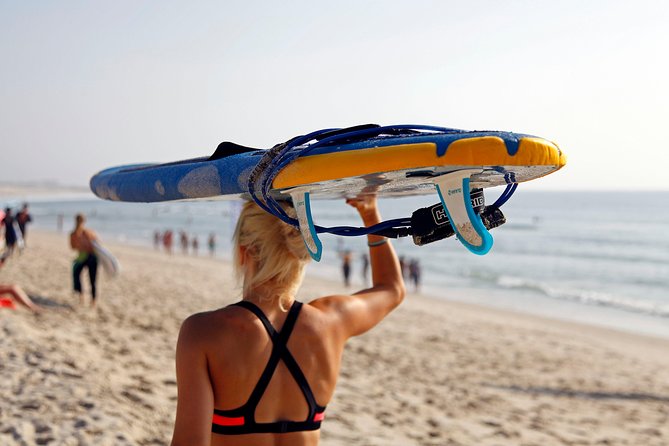 Surf School in Albufeira - Choosing between a private and group class