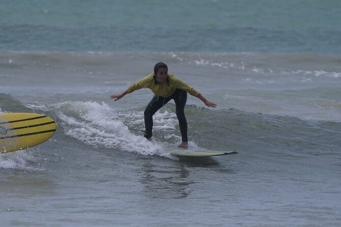 Surf with Apple - The 90-minute beginner lesson