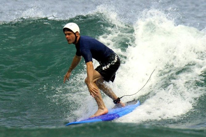 Surfing Group Lesson Level 2 Reef Surfer - The Five-Session Format Gives You Time to Improve