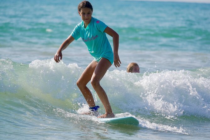 Surfing Lesson in Phuket - Private class or group lesson?