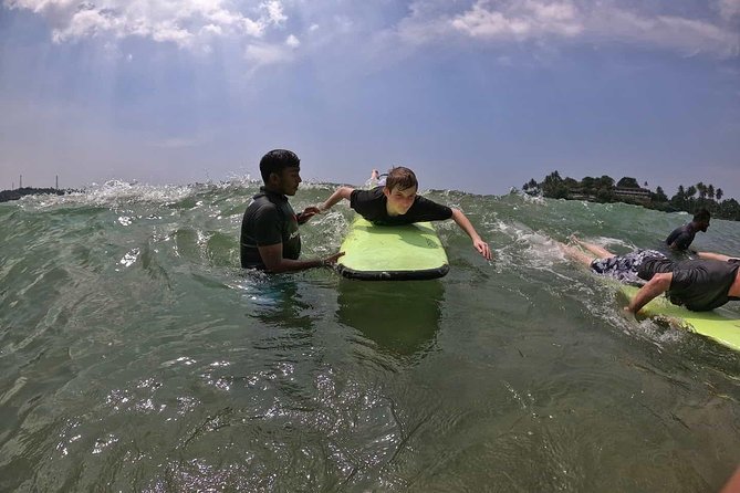 Surfing Lessons at Unawatuna - The private format is the main value
