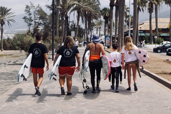 Surfing lessons in Las Americas - About 90 minutes on the board