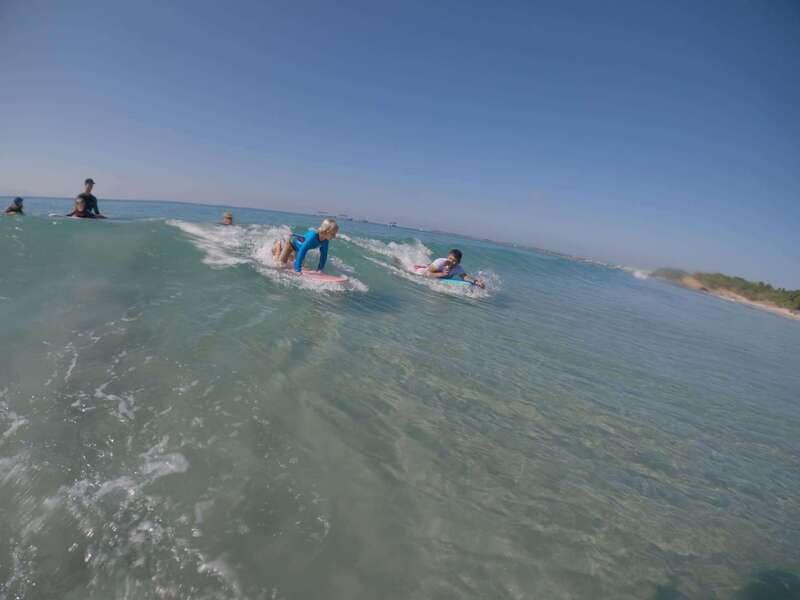Surfing on the north of the bay - The 25-minute beach lesson