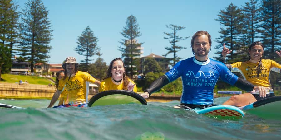 Sydney: Dee Why Beach Group Surfing Lesson - Catching waves with better timing
