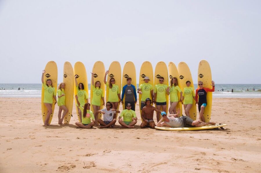 Taghazout: Beginner Surf Course with Free Session & Lunch - Choosing the day’s surf spot