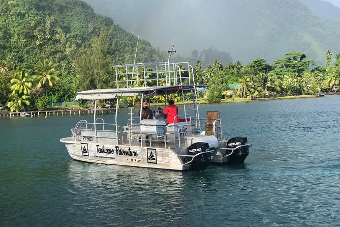Taxi Boat to Watch the Teahupoo International Surfing Competition - Who will enjoy this most