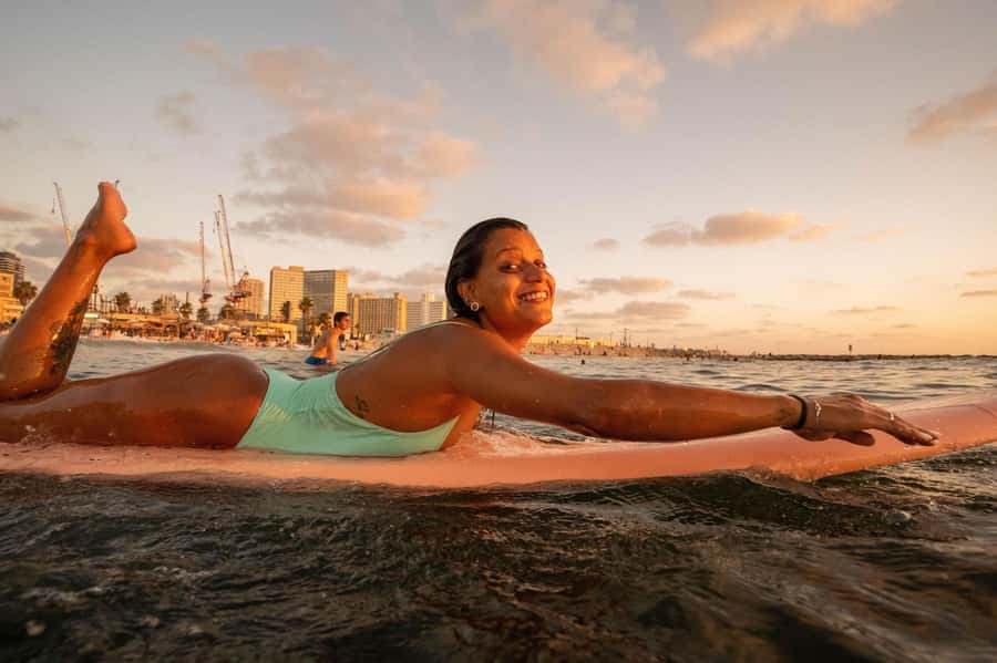 Tel Aviv: Professional Surfing Lessons at Beach Club TLV - What happens before you enter the water