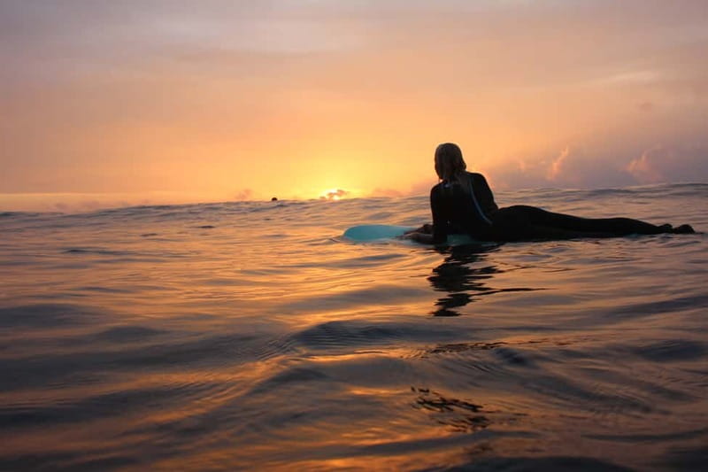Tenerife: Surfing Lesson for All Levels, Photos included - The first 20 minutes: learning the moves on land