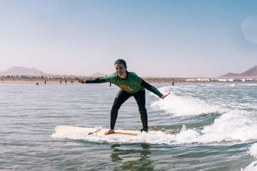 The Surftrip: A 2.5-hour morning surf session for beginners, intermediate surfers, and families. - How the coaching works for different levels