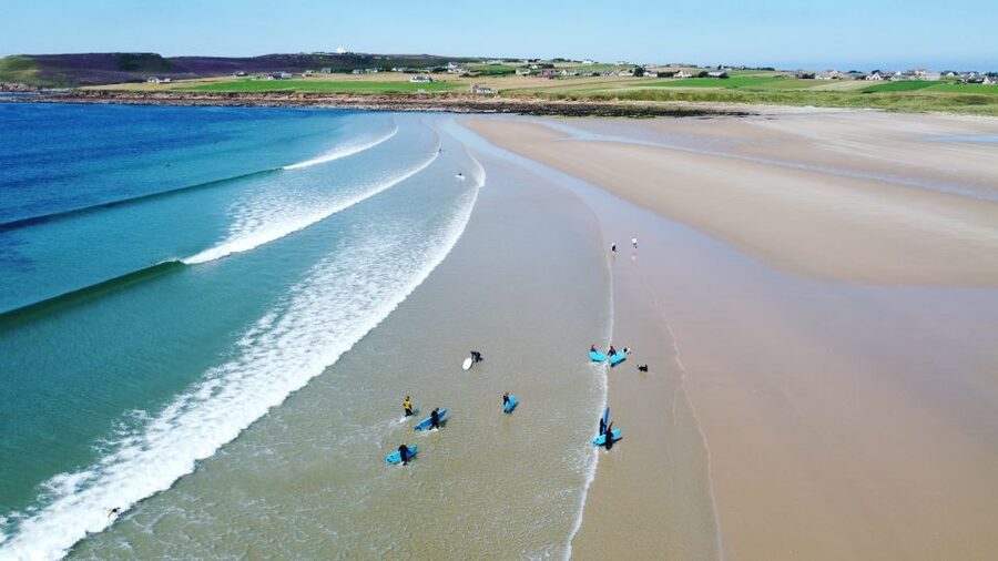 Thurso: Dunnet Beach Beginner Surf Lesson - Meeting the White Van at Dunnet Beach