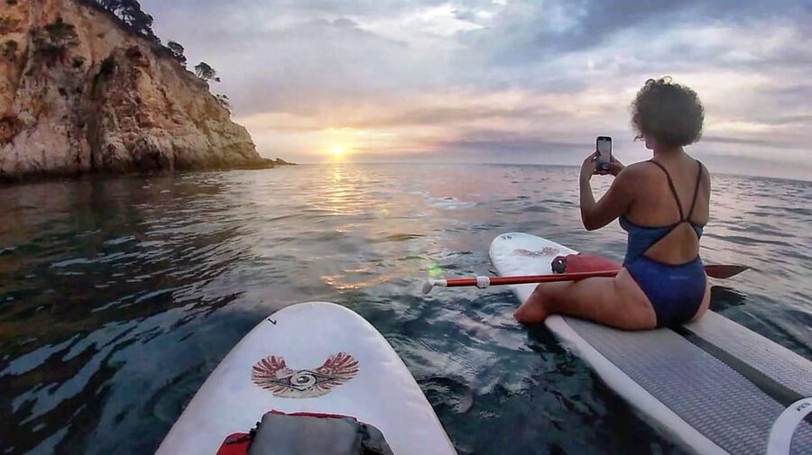 Tossa de Mar: Guided Route in Paddle Surfing&Coves and Caves - Paddling beside Tossa’s cliffs