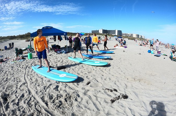 Two- Hour Group Surfing Lesson in Cocoa Wrightsville Beach, NC - What the group format adds