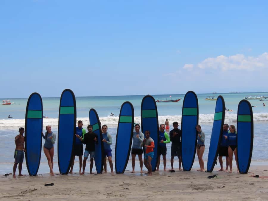 Uluwatu: Beginner & Intermediate Surf Lesson with Equipment - Why this Uluwatu surf lesson works for first timers