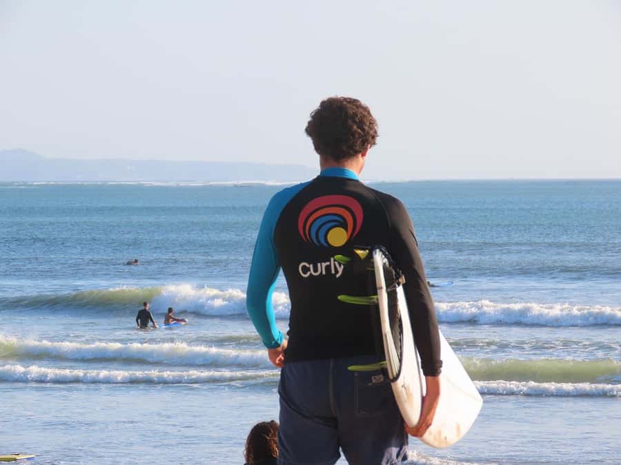 ULUWATU SURFING LESSON FOR ALL LEVELS - Flexible cancellation and simple planning