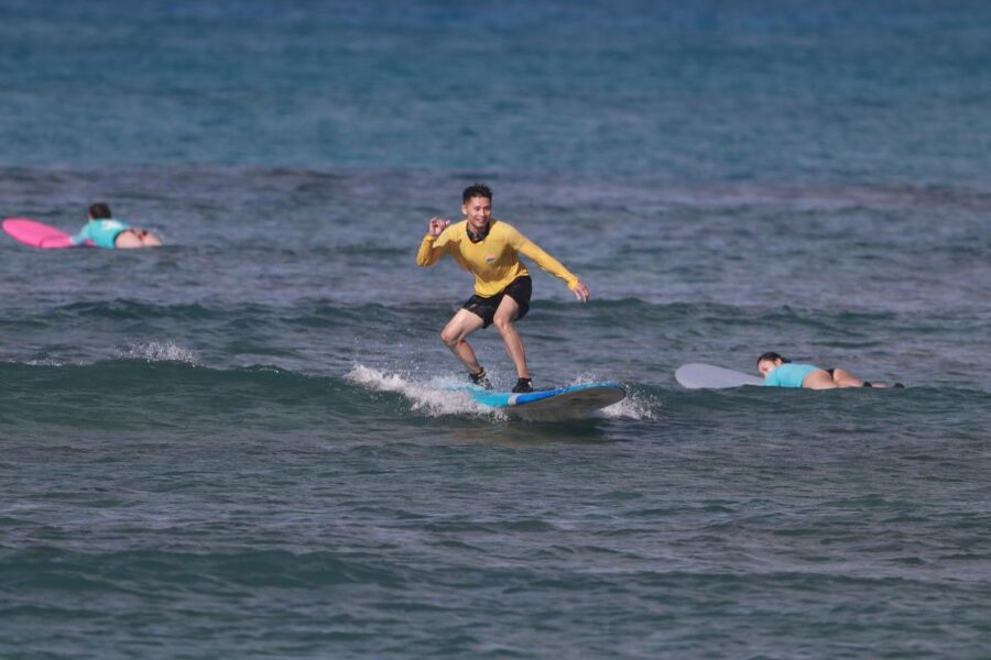 Waikiki Beach: Surf Lessons - What the instructors add