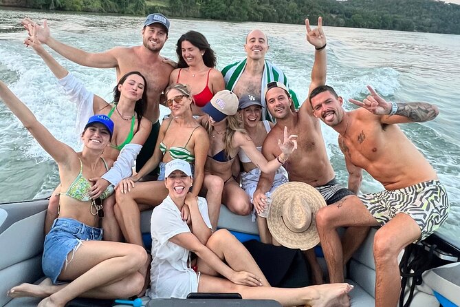 Wakesurf Trip on Lake Austin - BYOB Captained (up to 12 guests) - Four hours on Lake Austin, your way
